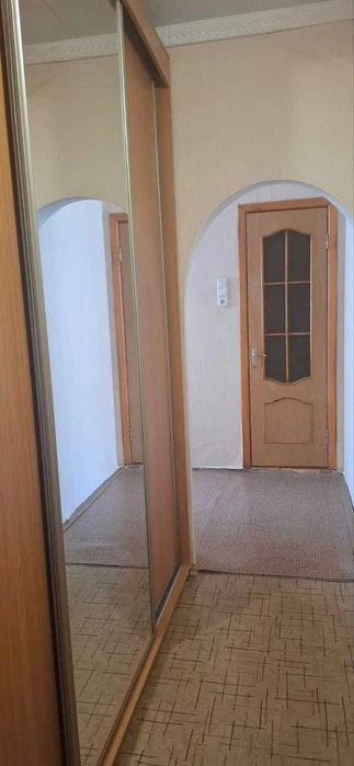 I will sell a 2-room apartment in Saltovka on Neskorenykh Street (404986