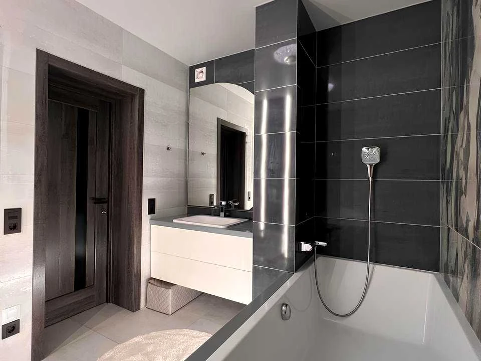 Apartment. Kharkiv, Professorskaya St.