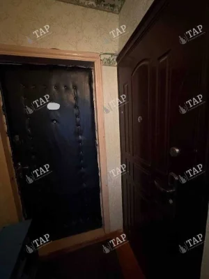 No commission for the buyer. Selling a 3-room apartment with