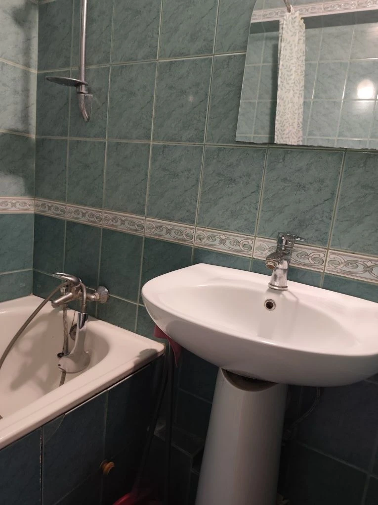 Selling a 2-room apartment in Saltovka!
