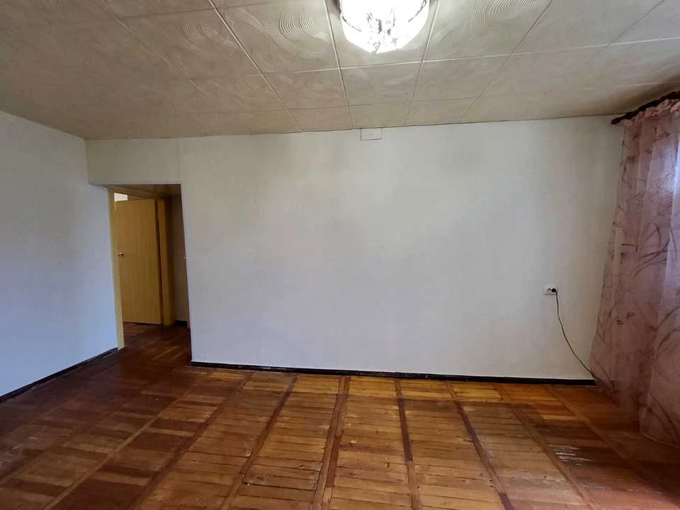 Apartment. Kharkiv, Sadovy Proezd