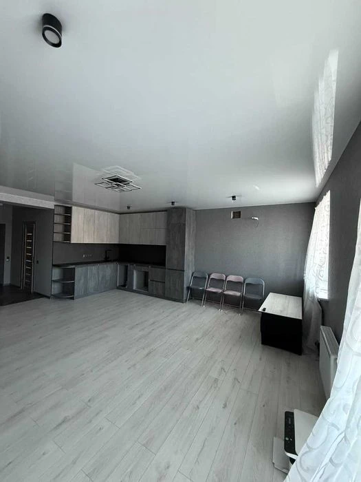 76000 Residential Complex Mira 4 PRICE REDUCTION Selling a 3-room apartment 2