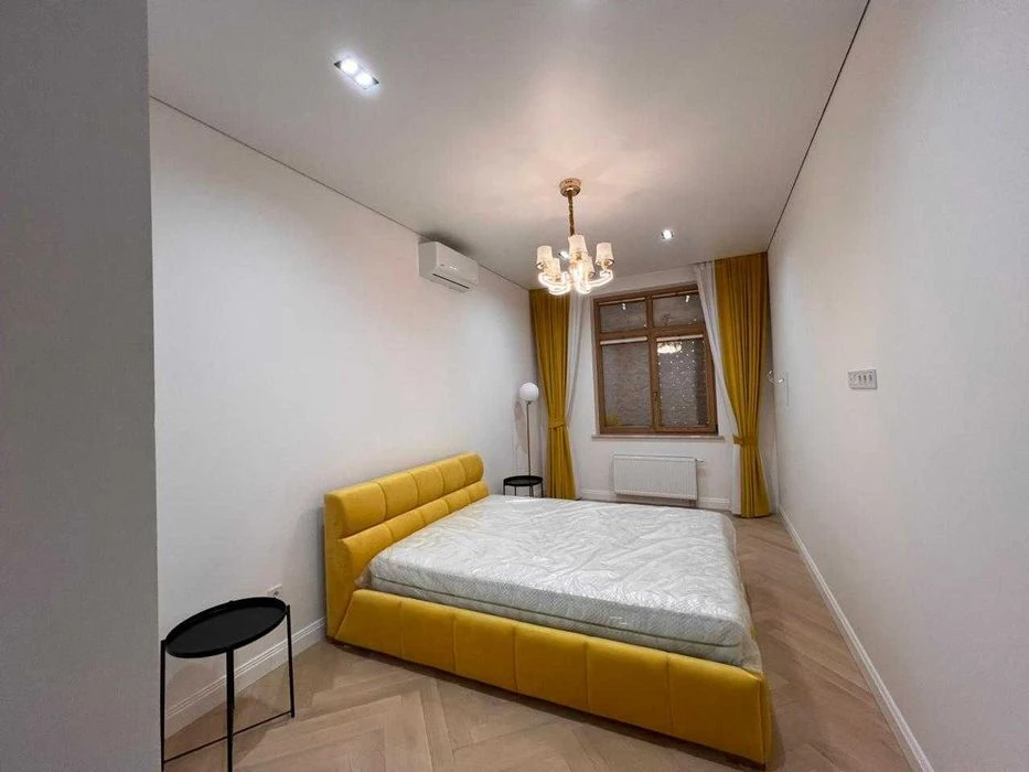 4-room apartment in the residential complex "House on Sumskaya"
