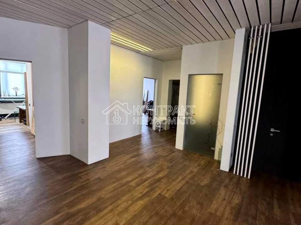 Apartment. Kharkiv, Nauky Ave. (Lenina)