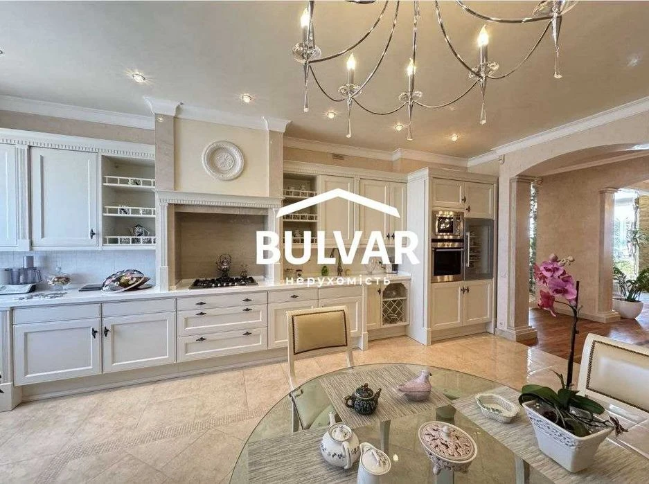 Residential Complex Chernyshevskaya 30‼️ Apartments in the Center 390 m2 with a terrace