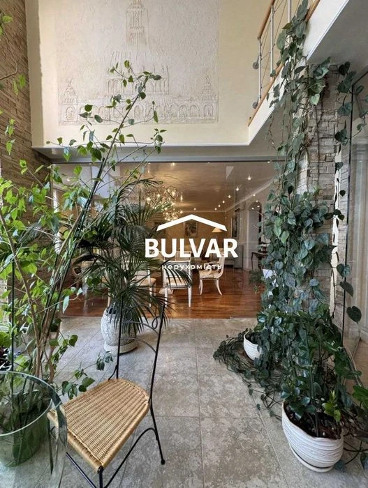 Residential Complex Chernyshevskaya 30‼️ Apartments in the Center 390 m2 with a terrace