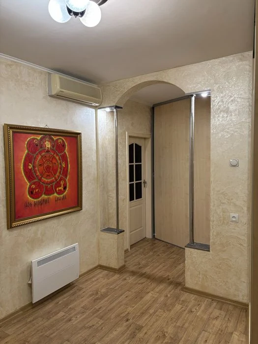 4-room apartment FROM THE OWNER