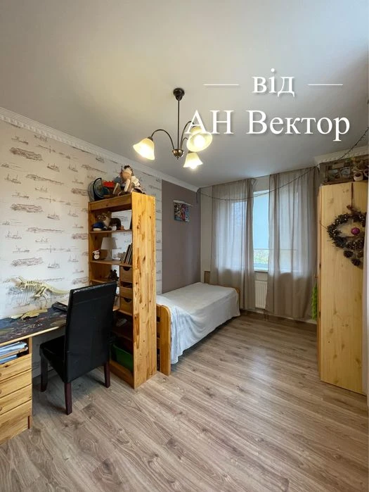 Продам 2 комнатную квартиру 75 м2  ЖК Янтарный Салтовка, ТРК