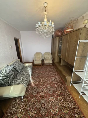 Selling a three-room apartment in Saltovka (furnished and equipped).