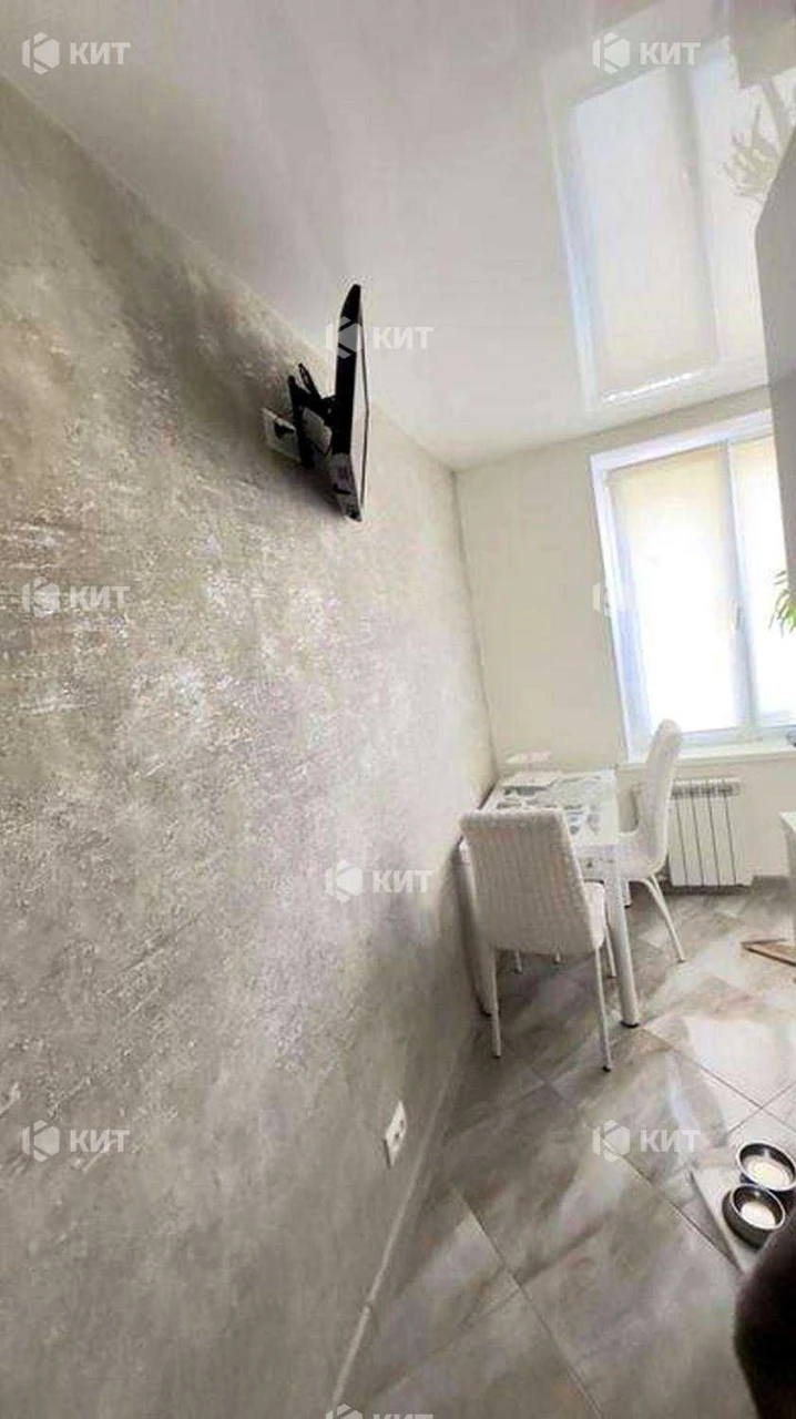 3 rooms, 66 sq. m., Saltivka (Saltivka, Barabashova metro station, Saltovskoe highway)