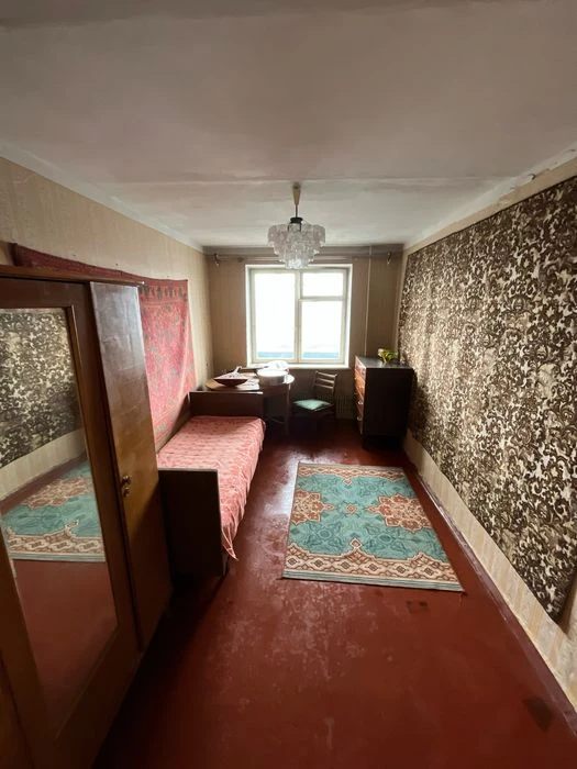 Sale of 3-room apartment 65.8 sq.m. on Valdaiska Street 23 FROM OWNER