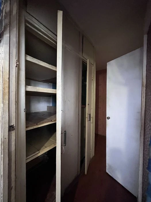 Sale of 3-room apartment 65.8 sq.m. on Valdaiska Street 23 FROM OWNER