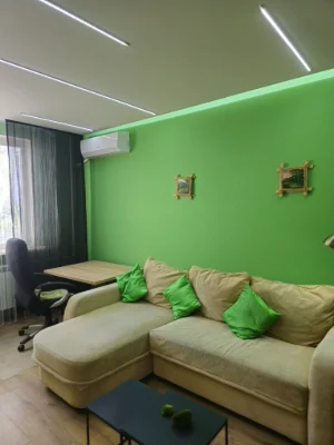 Selling a 3-room apartment, Traktoro-Stroiteley 126a, 535 mn, metro