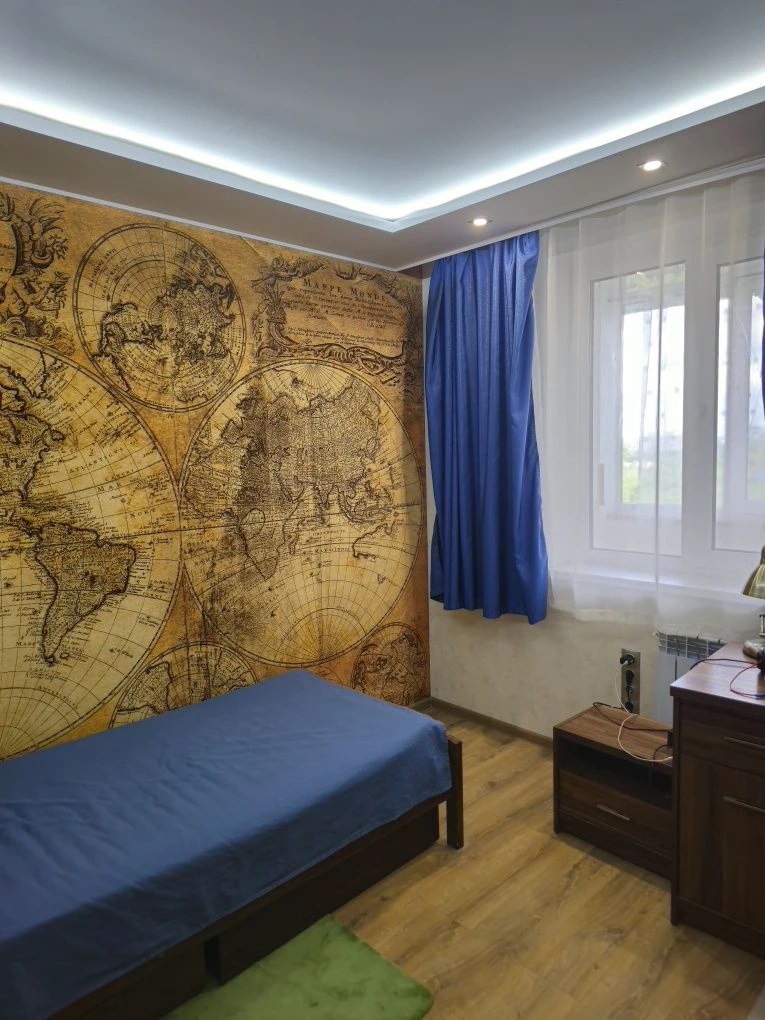Selling a 3-room apartment, Traktoro-Stroiteley 126a, 535 mn, metro