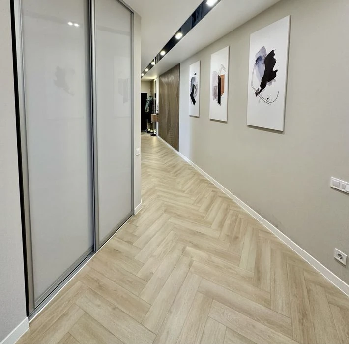 FOR SALE 3-room apartment in Nauchnaya residential complex OLIMP Kultury 20V