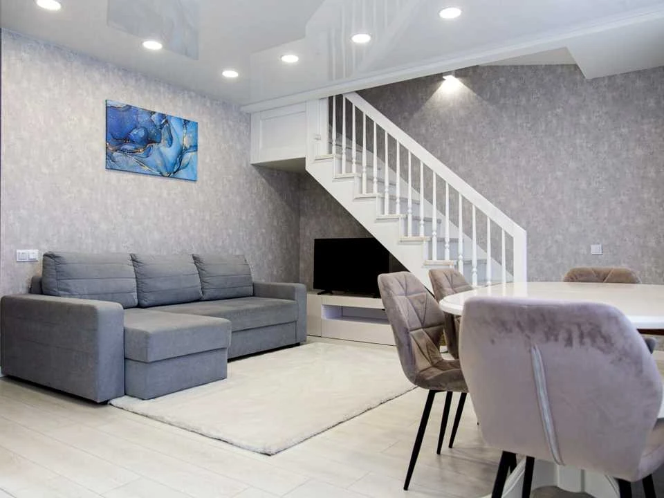 Apartment. Kharkiv, Losivskyi lane.