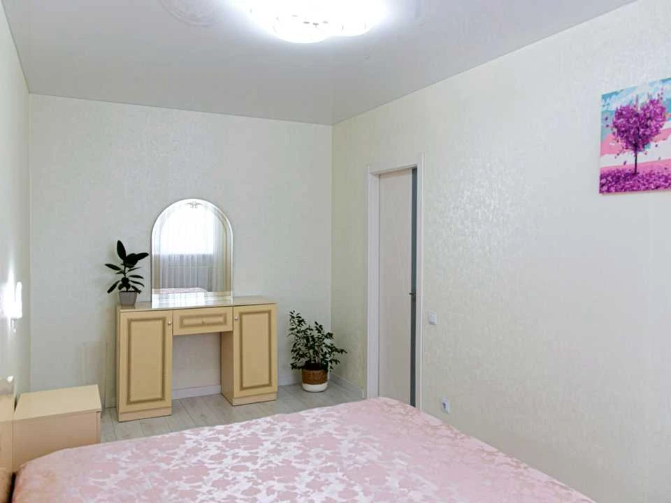 Apartment. Kharkiv, Losivskyi lane.
