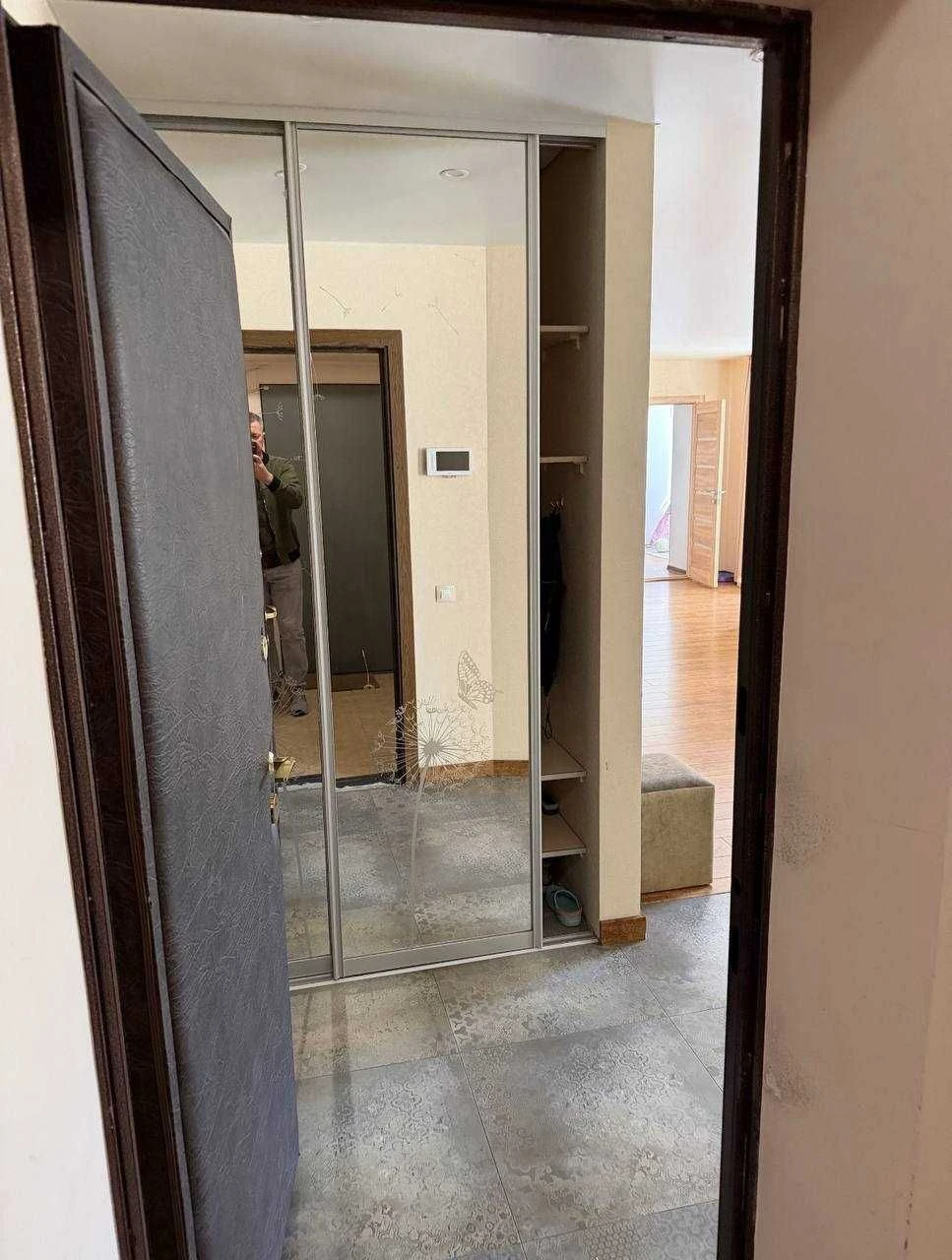 Sale of 3-room apartment 85 sq. m. on Shyshkivska Street 12, 2/9-ti, D
