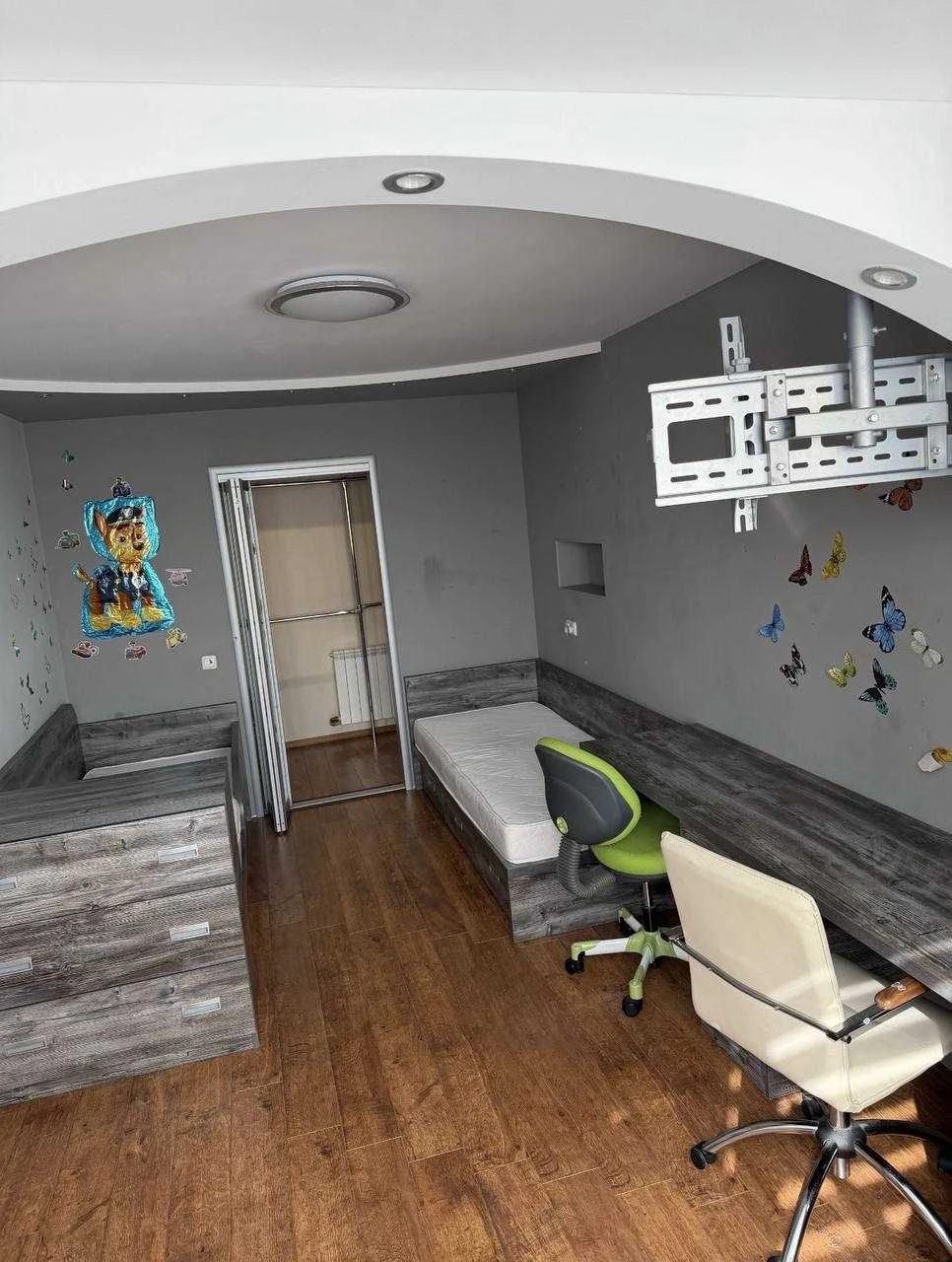 Sale of 3-room apartment 85 sq. m. on Shyshkivska Street 12, 2/9-ti, D