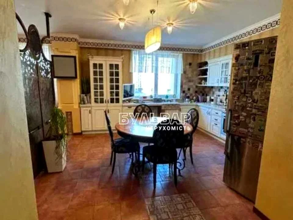 Apartment. Kharkiv, Kultury st.
