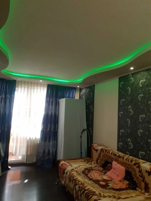 Urgent sale of a 3-room apartment in Saltovka.