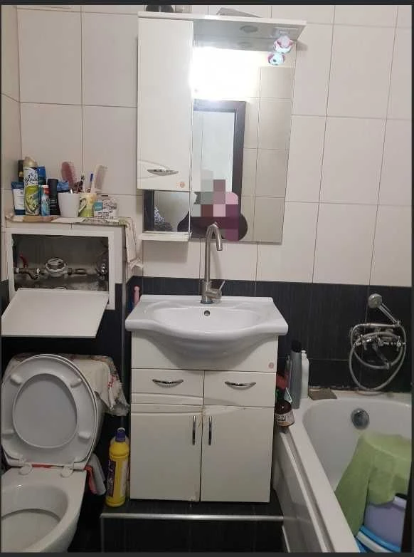 Urgent sale of a 3-room apartment in Saltovka.