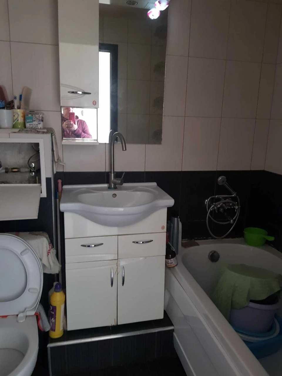 Urgent sale of a 3-room apartment in Saltovka.