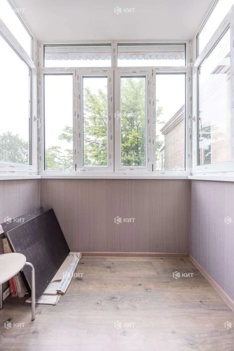 3 rooms, 106 sq. m., Center (24 Yaroslava Mudrogo St., Pushkinskaya metro station)
