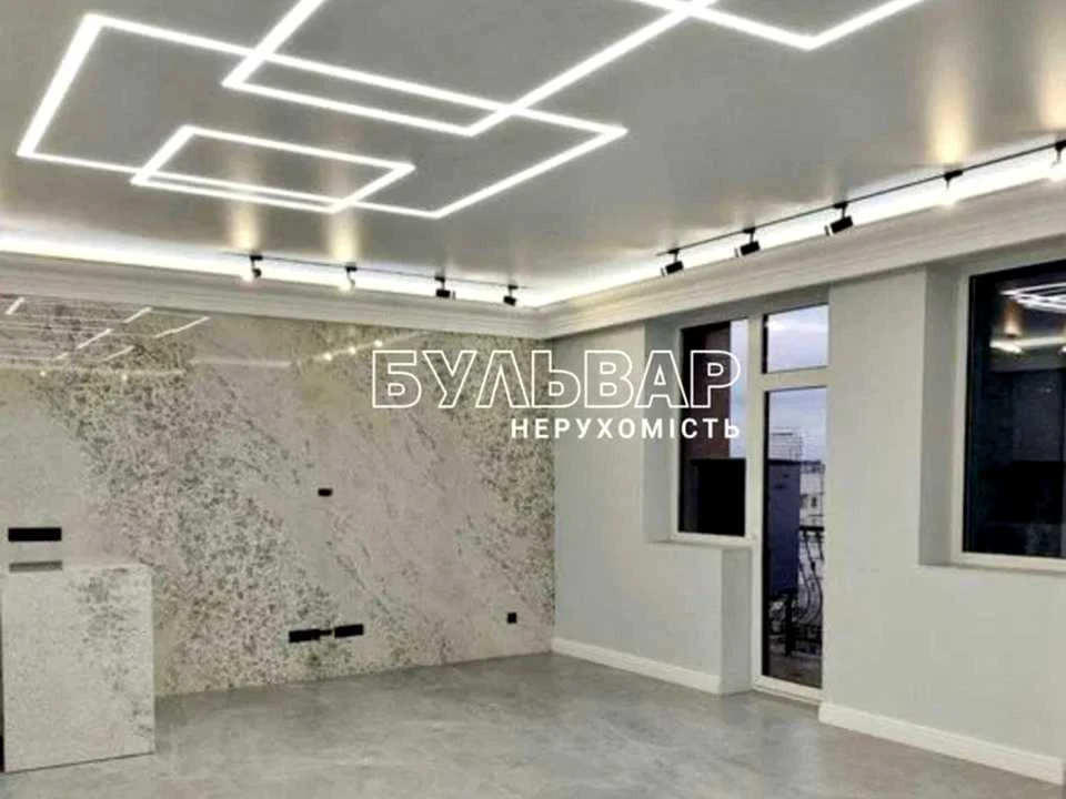 Apartment. Kharkiv, European St. (Novgorodska)