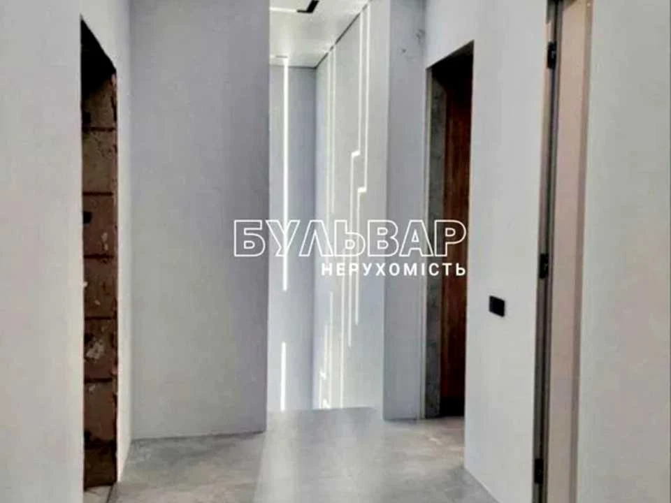 Apartment. Kharkiv, European St. (Novgorodska)