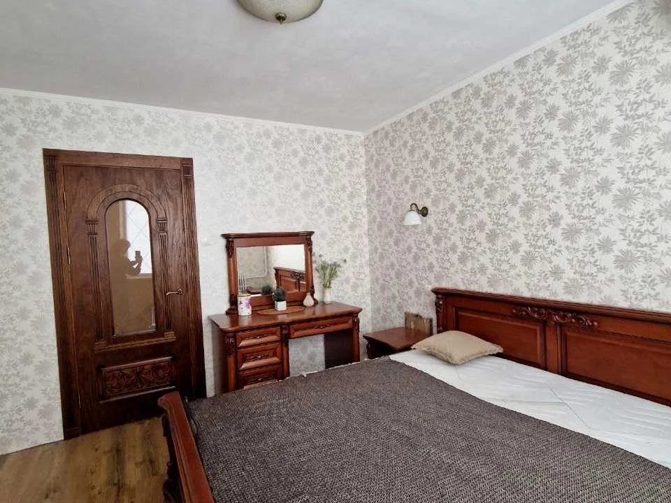 Apartment. Kharkiv, Natalia Uzhviy St.