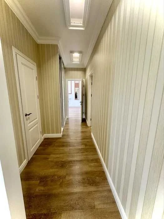 URGENT SALE! Selling a 2-room apartment of 80m2 in the Oleksiyivsky residential complex