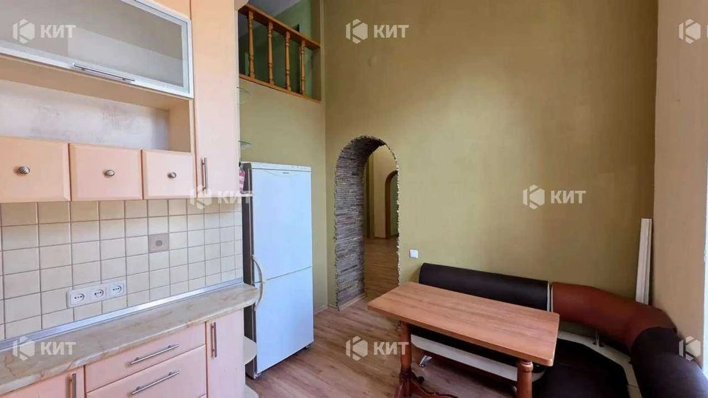 2 rooms, 70 sq. m., Center (Constitution Square metro station, Sumskaya St. 68) 132
