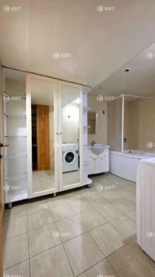 2 rooms, 70 sq. m., Center (Constitution Square metro station, Sumskaya St. 68) 132