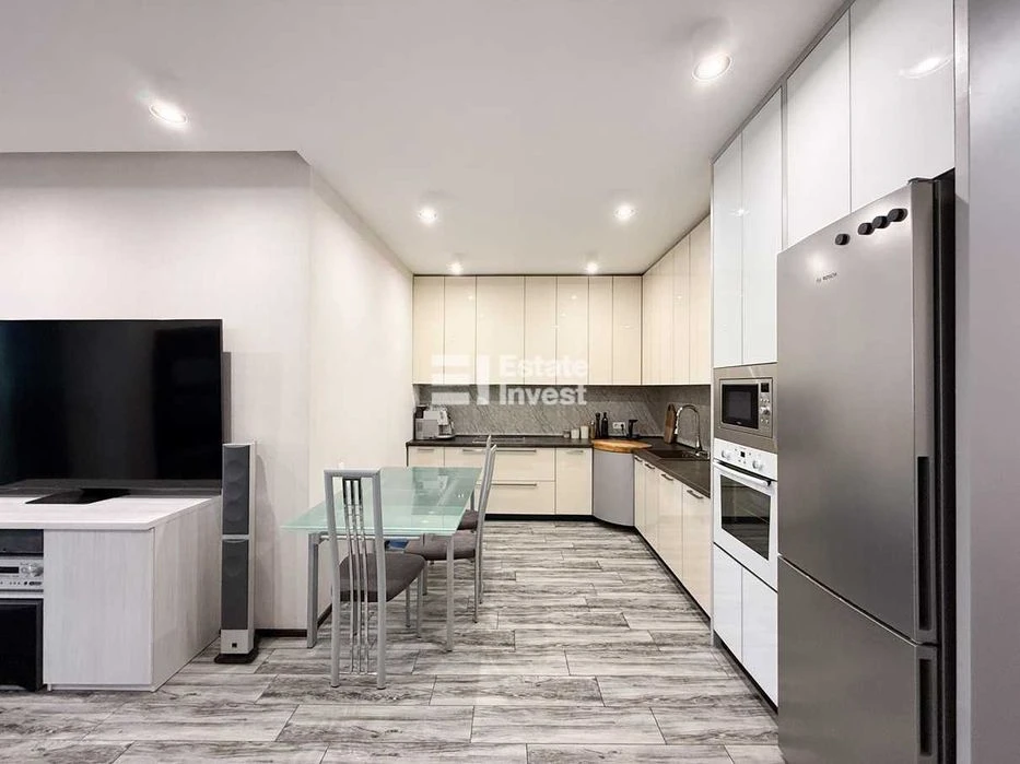 For sale 2-room apartment on Nauki Ave., 45/3, Monte Plaza residential complex
