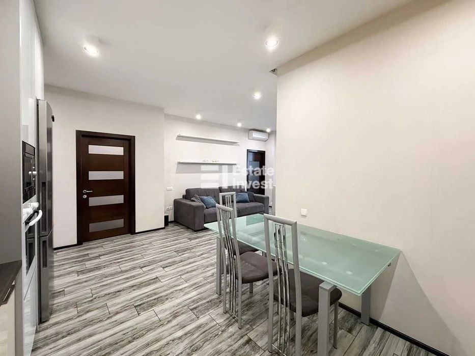For sale 2-room apartment on Nauki Ave., 45/3, Monte Plaza residential complex