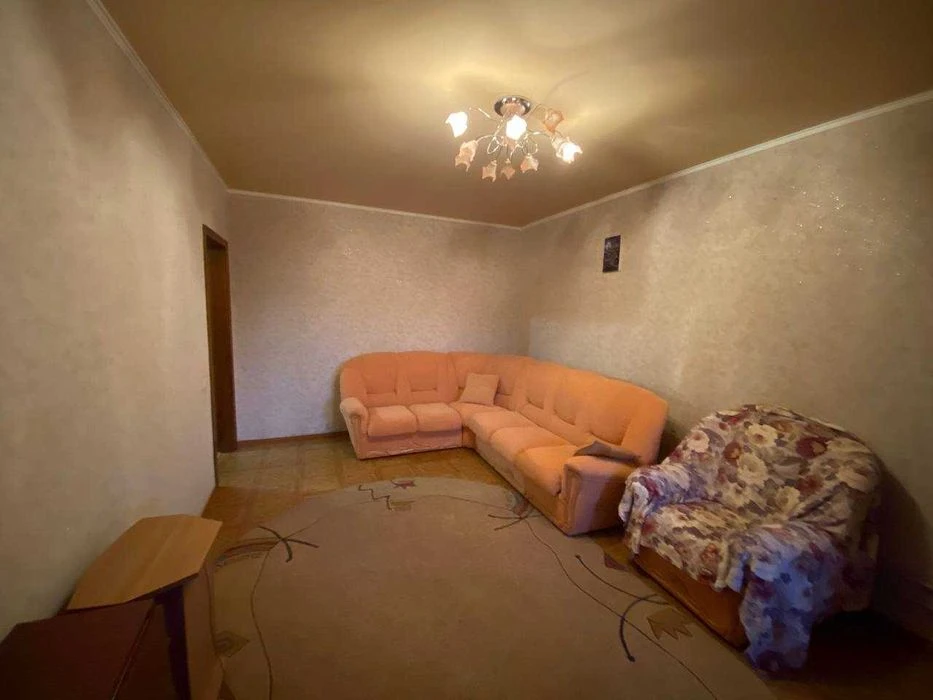 Sale of a 3-room apartment at 35 Astronomicheskaya St. (Zhuko village)