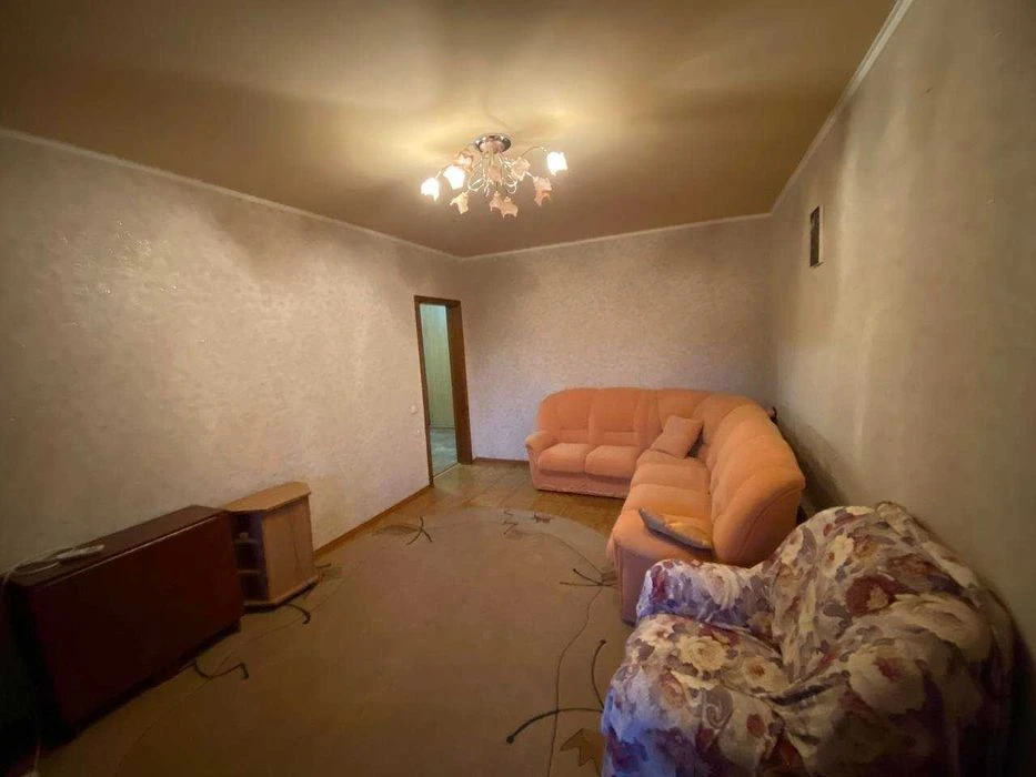 Sale of a 3-room apartment at 35 Astronomicheskaya St. (Zhuko village)