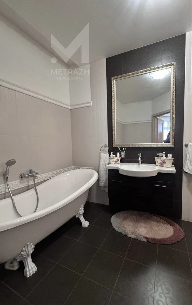 ‼️Residential Complex of Culture 22-B‼️Advantage! 135 m2 + Parking! Two Bedrooms