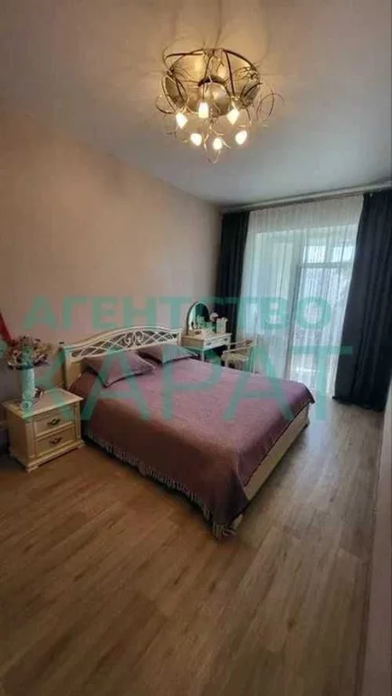 Two-room apartment for sale, near Malysheva Plant metro station, major renovations