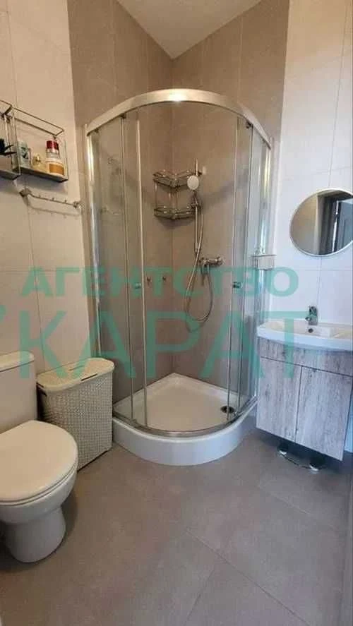 Two-room apartment for sale, near Malysheva Plant metro station, major renovations