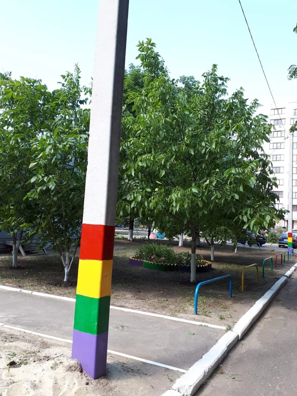 Two-room apartment for sale, near Malysheva Plant metro station, major renovations