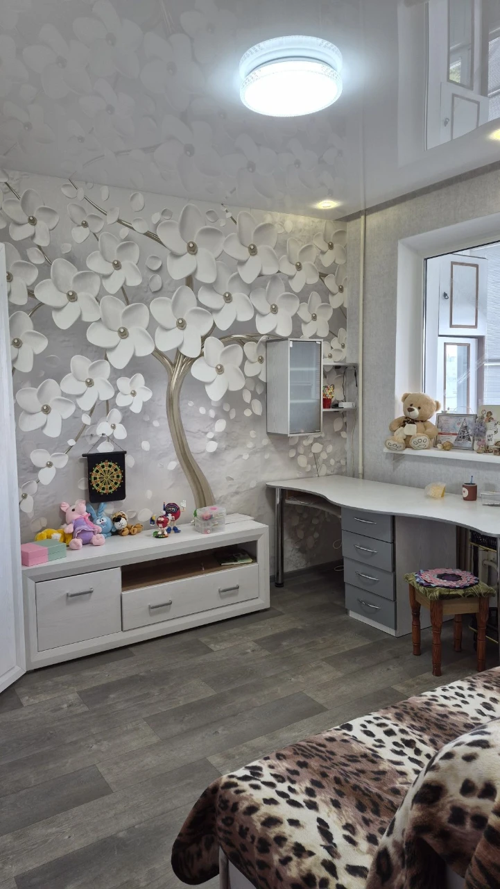 Alekseevka I offer to buy 3 apartments with furniture and appliances