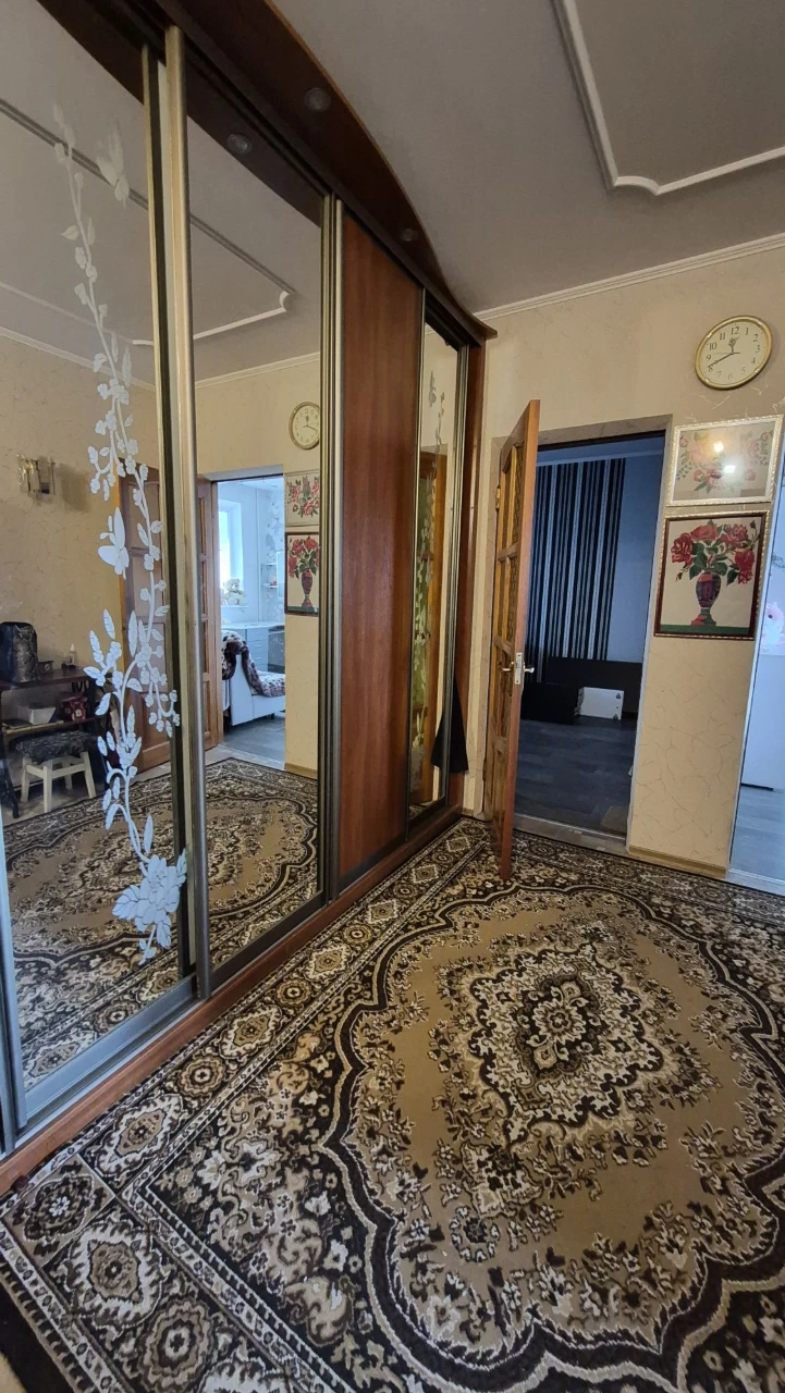 Alekseevka I offer to buy 3 apartments with furniture and appliances