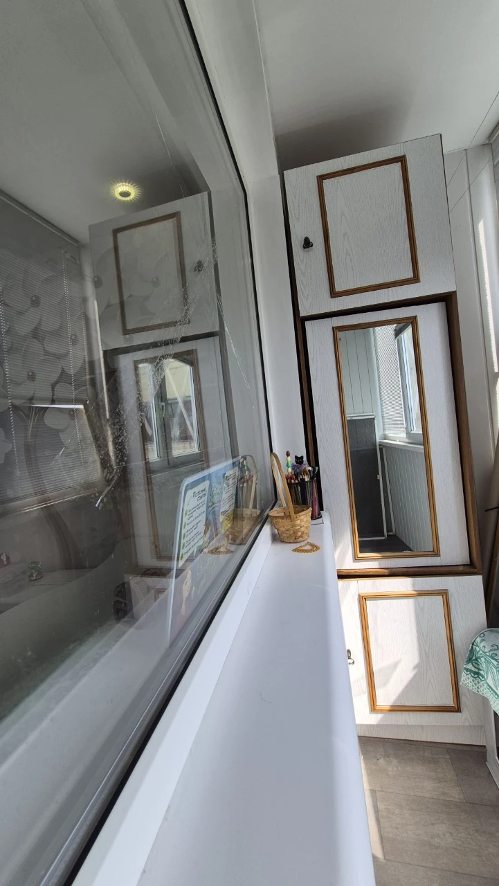 Alekseevka I offer to buy 3 apartments with furniture and appliances