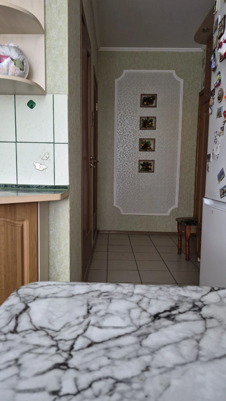 Alekseevka I offer to buy 3 apartments with furniture and appliances