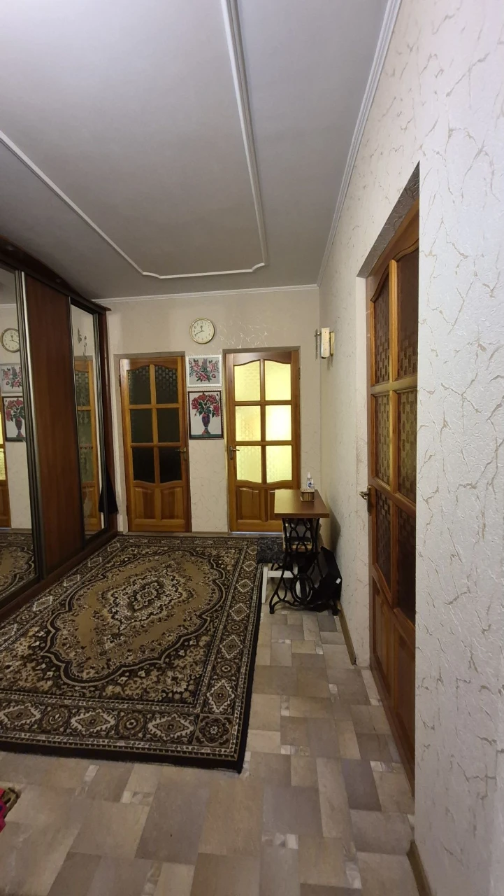 Alekseevka I offer to buy 3 apartments with furniture and appliances