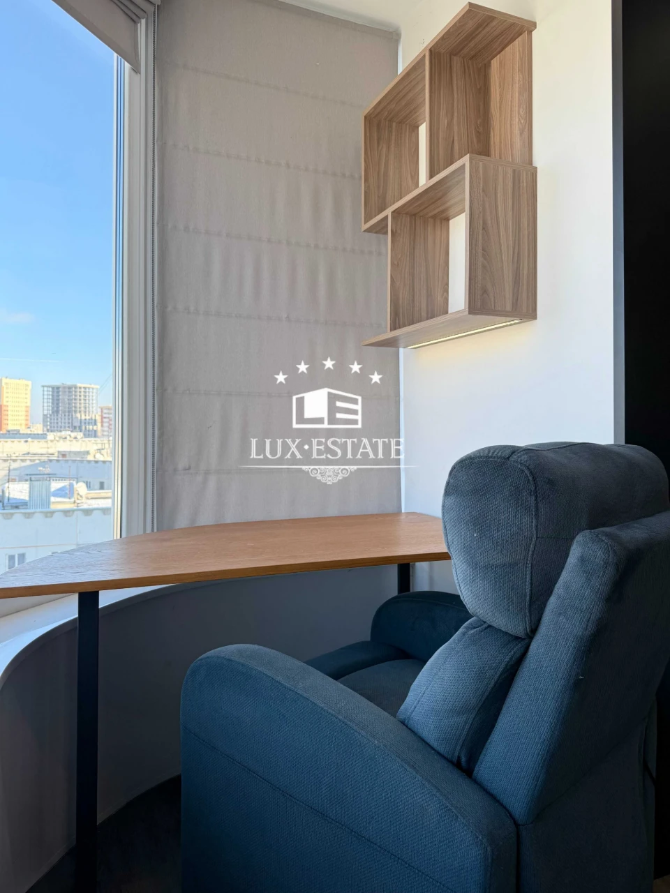 Sale of a designer, view-worthy 4-room apartment in the Rod residential complex