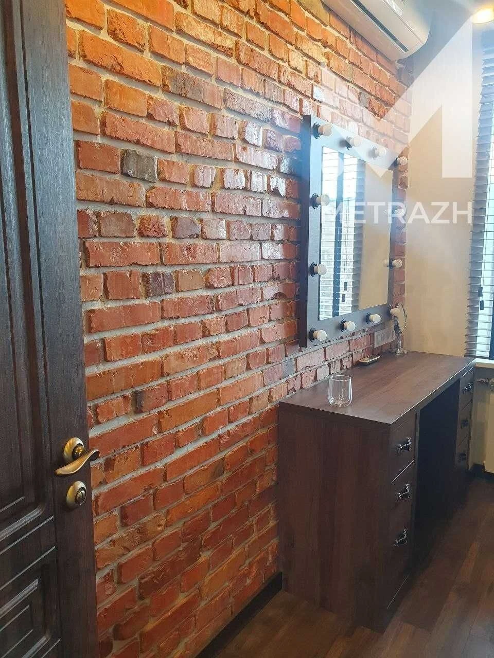 1-room apartment 55 m2 with renovation Center