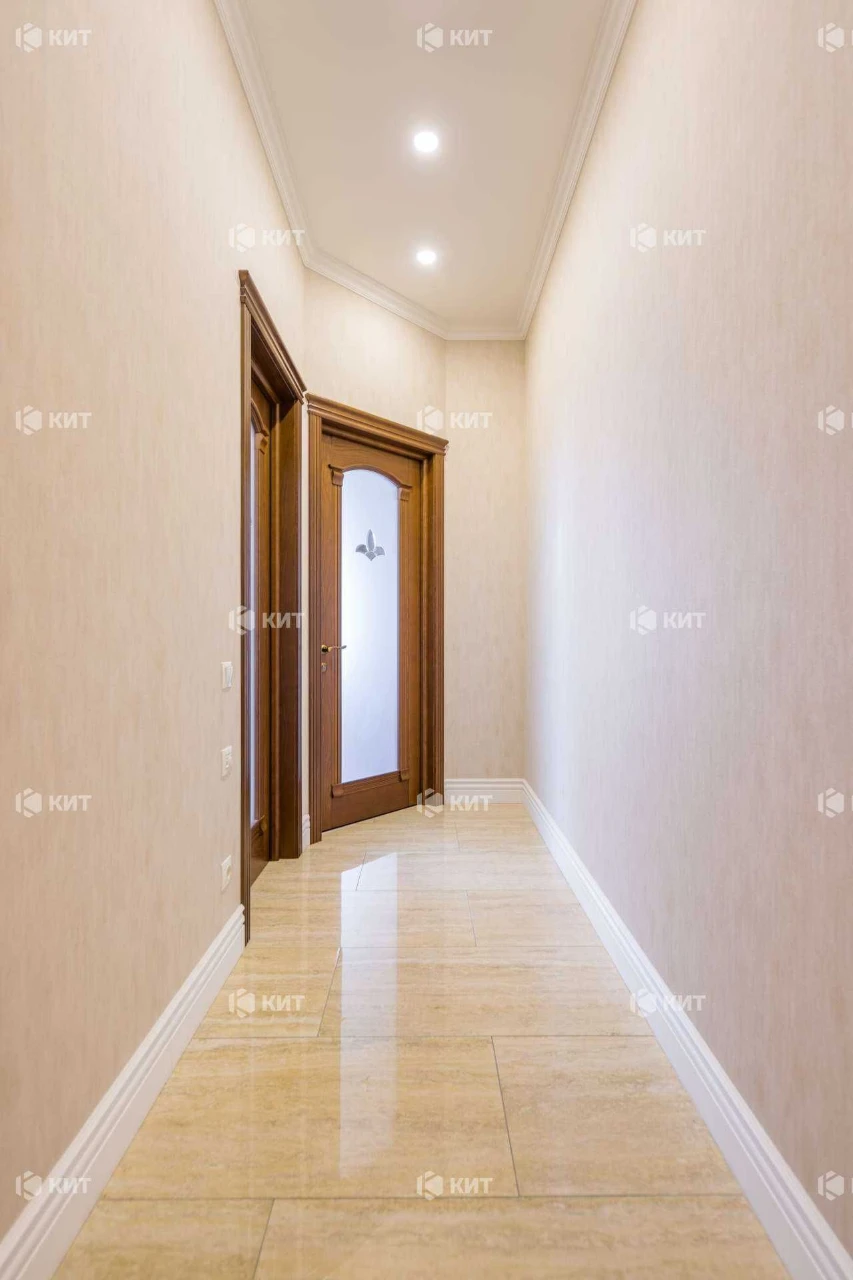 2 rooms 105m2 Center (University, Shevchenko Park, Residential Complex Ostrov) 124